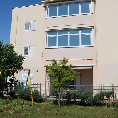 Apartament Ela